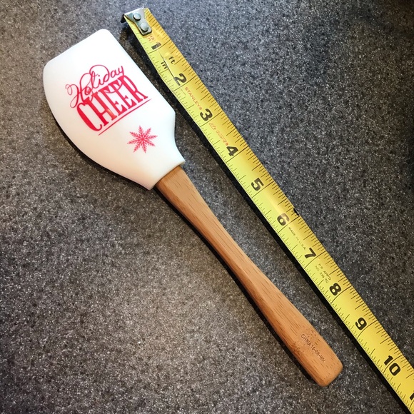 Pampered Chef rubber scraper - Picture 3 of 3